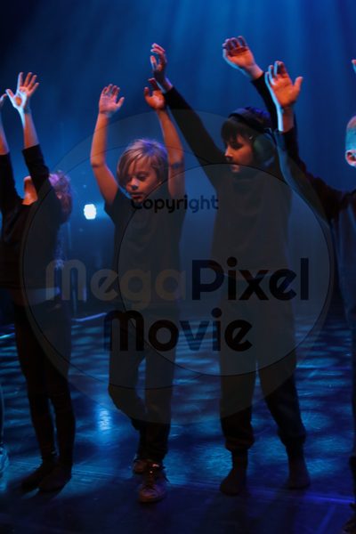 Let's Dance - Image 4428