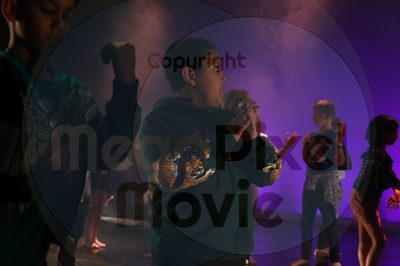 Let's Dance - Image 5476
