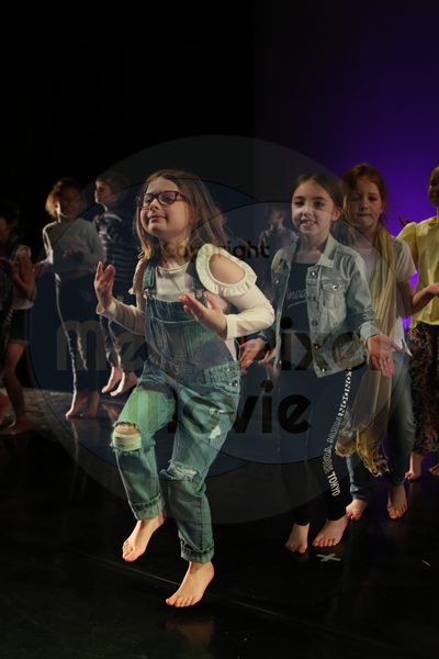 Let's Dance - Image 5677