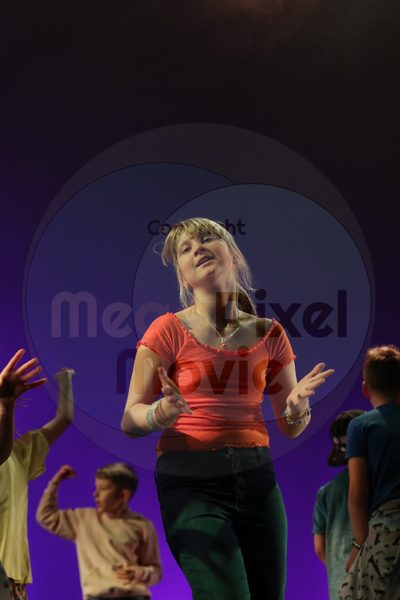 Let's Dance - Image 5766