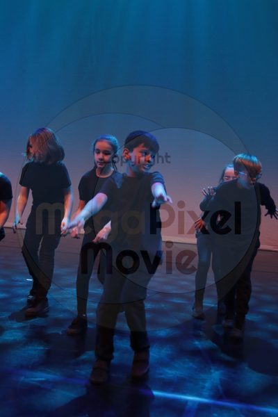 Let's Dance - Image 1823