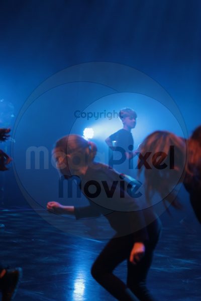 Let's Dance - Image 1853