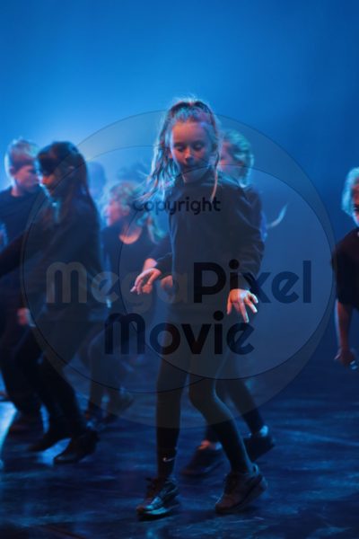 Let's Dance - Image 2200
