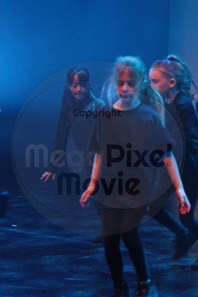 Let's Dance - Image 2207