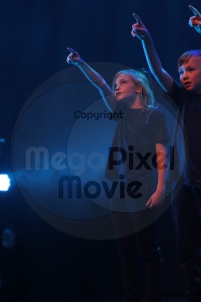Let's Dance - Image 3843