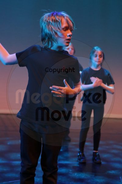 Let's Dance - Image 3921