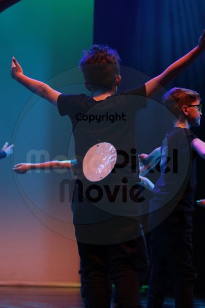 Let's Dance - Image 3984