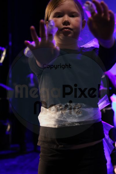 Let's Dance - Image 2080