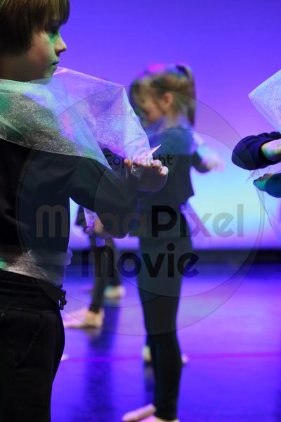 Let's Dance - Image 2106