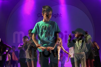Let's Dance - Image 6780