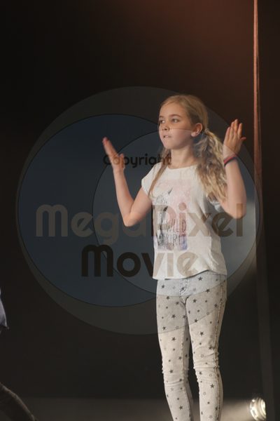 Let's Dance - Image 7421