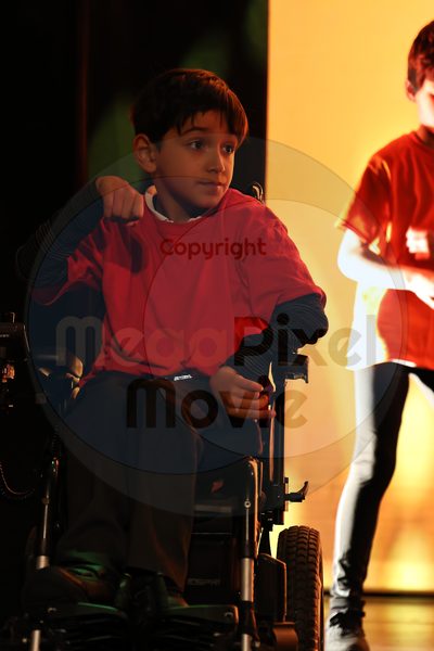 Let's Dance - Image 696A3153-2