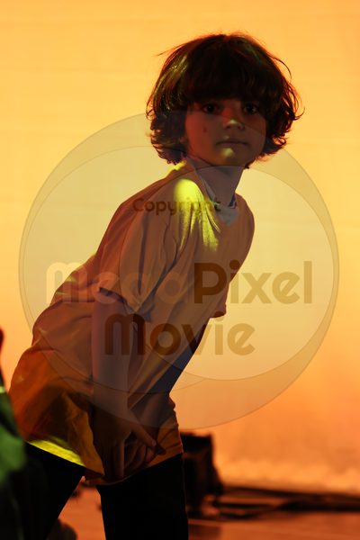 Let's Dance - Image 696A3288