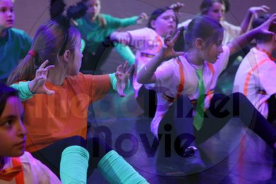 Let's Dance - Image 5570
