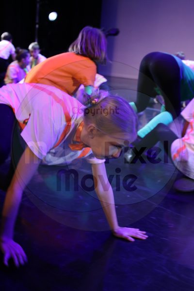 Let's Dance - Image 5810