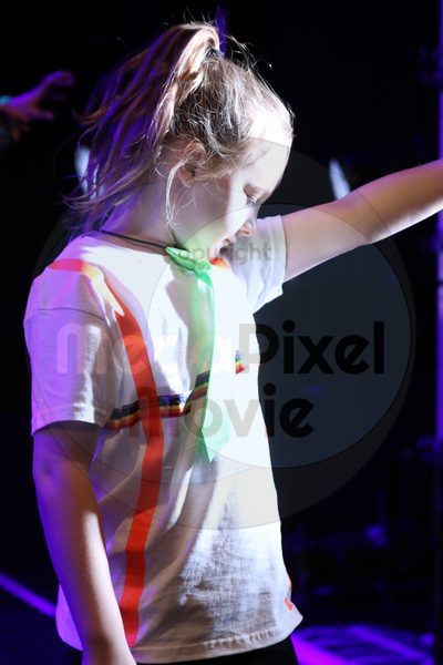 Let's Dance - Image 5923