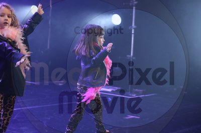 Let's Dance - Image 0293