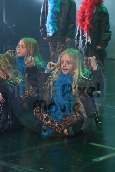 Let's Dance - Image 0397