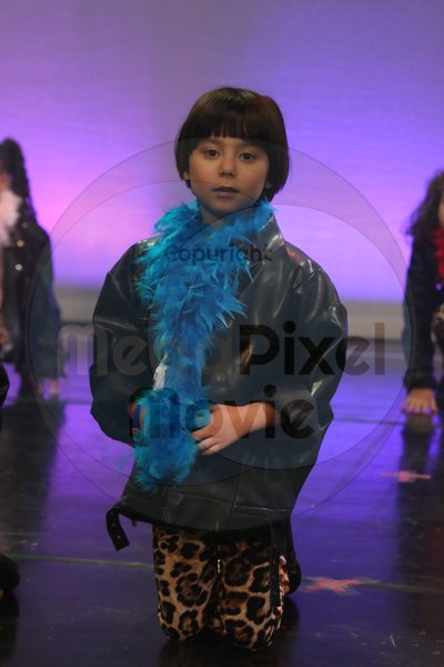 Let's Dance - Image 0544