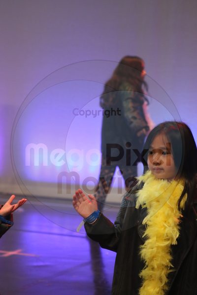 Let's Dance - Image 0581