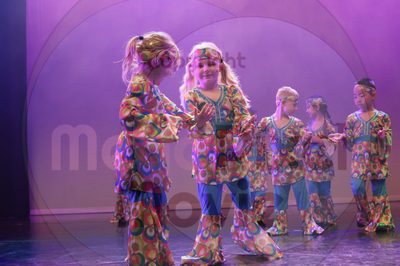 Let's Dance - Image 7992