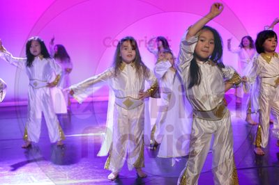 Let's Dance - Image 8229